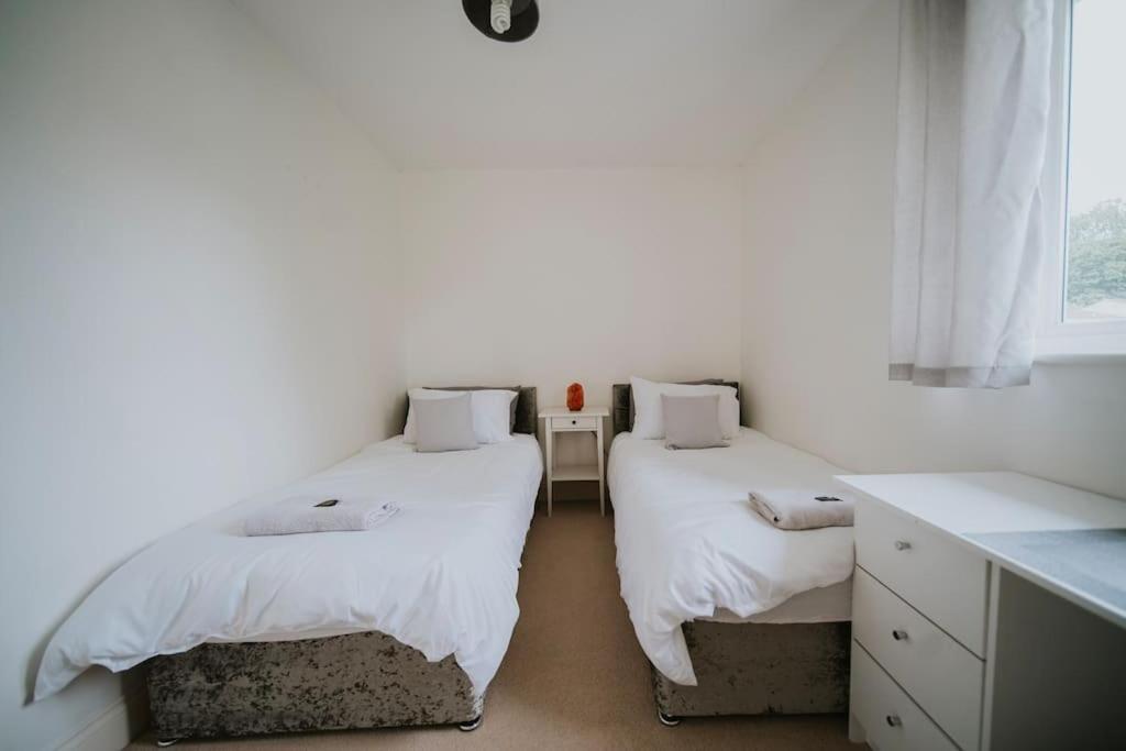 Linen Cottage- Parking, Leds, 4K Tvs, 5G Wifi And More! Bath Exteriér fotografie