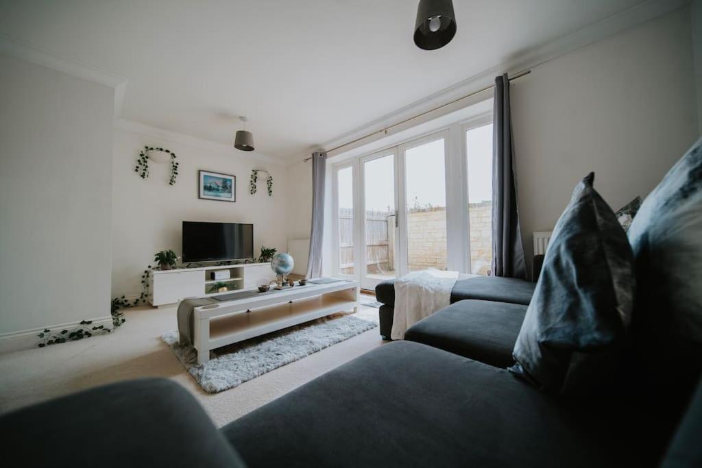 Linen Cottage- Parking, Leds, 4K Tvs, 5G Wifi And More! Bath Exteriér fotografie