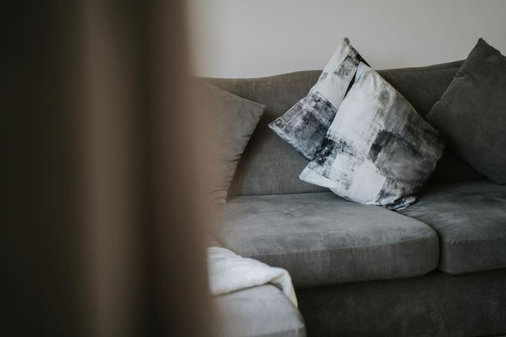 Linen Cottage- Parking, Leds, 4K Tvs, 5G Wifi And More! Bath Exteriér fotografie