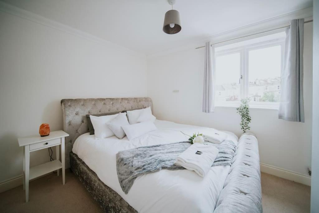 Linen Cottage- Parking, Leds, 4K Tvs, 5G Wifi And More! Bath Exteriér fotografie