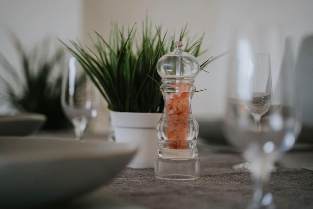 Linen Cottage- Parking, Leds, 4K Tvs, 5G Wifi And More! Bath Exteriér fotografie